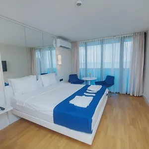 Sea Side Orbi Aparthotel